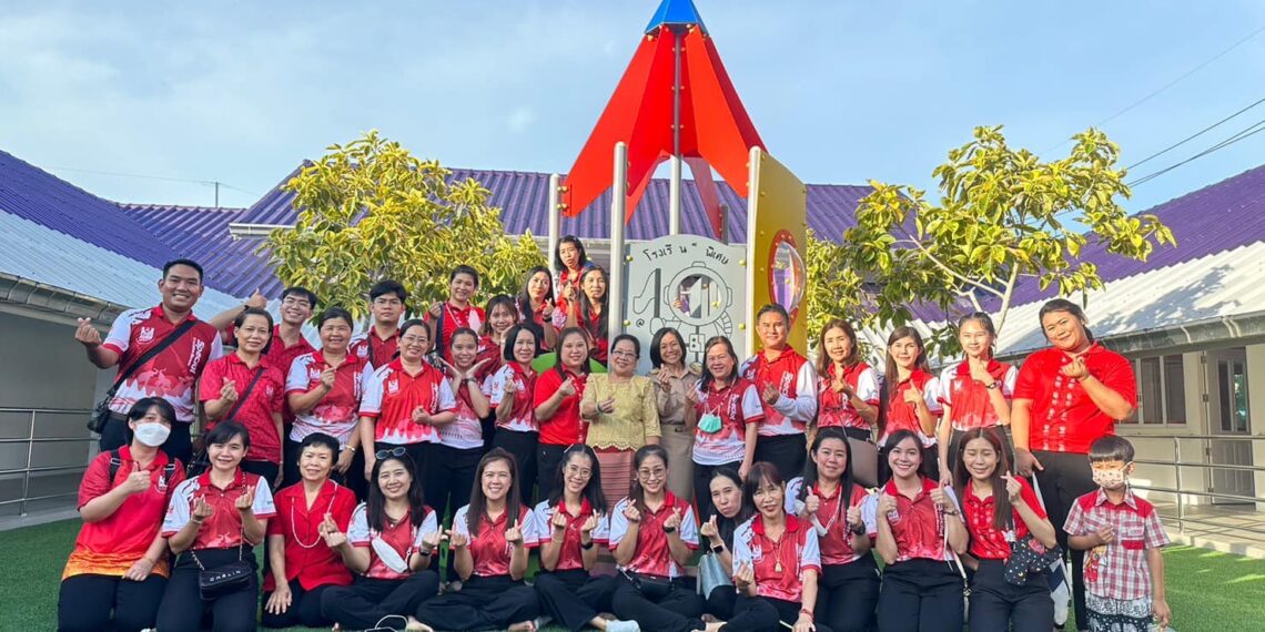 ศึกษาดูงาน การจัดศึกษา สภาพแวดล้อมภายในศูนย์และเยี่ยมชมหน่วยบริการ ณ ศูนย์การศึกษาพิเศษประจำจังหวัด ประจวบคีรีขันธ์ หน่วยบริการหัวหิน